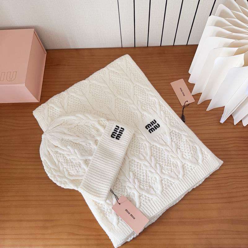 Miumiu Scarf Hat (235)