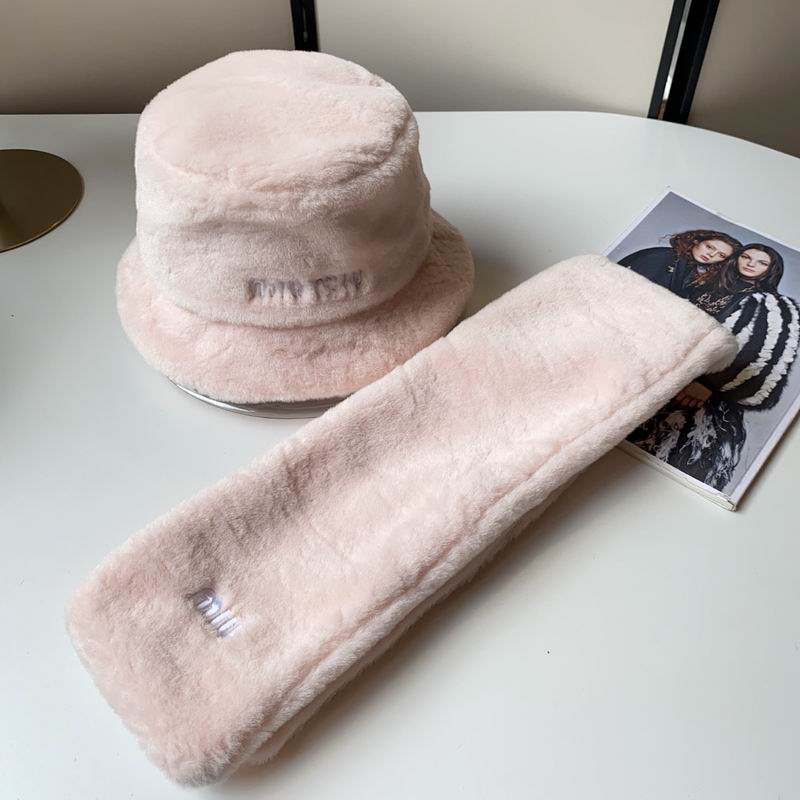 Miumiu Scarf Hat dx (211)