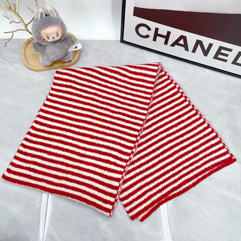 Miumiu Scarf dx (150)