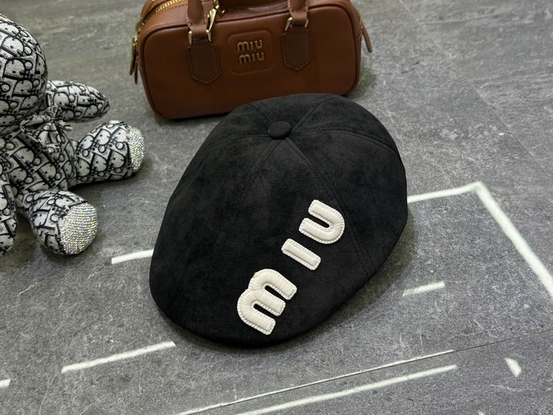 Miumiu beret dx (141)
