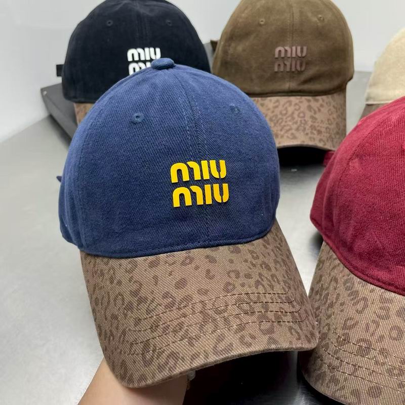 Miumiu cap dx (190)