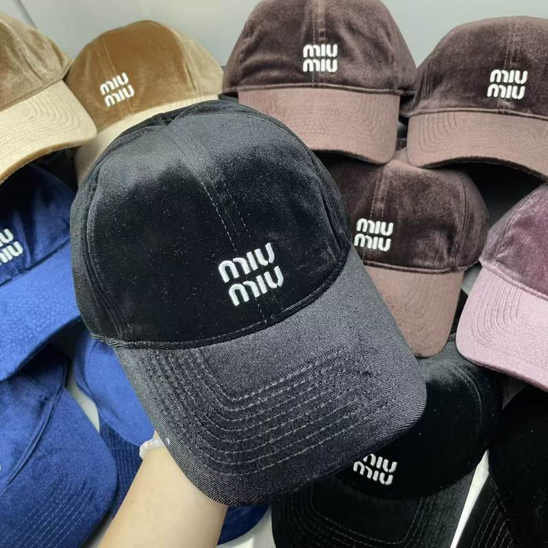 Miumiu cap dx (200)