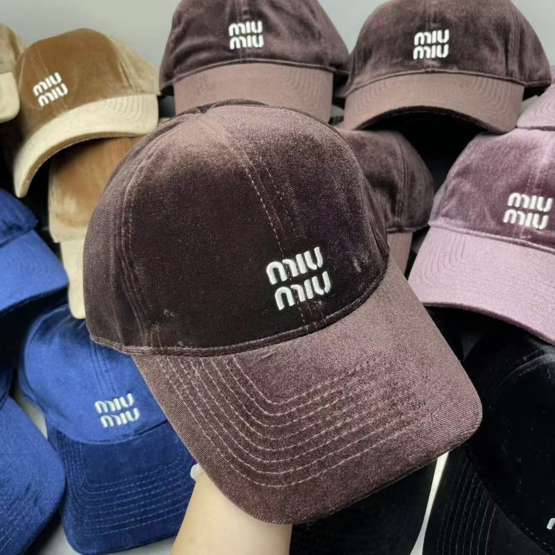 Miumiu cap dx (202)