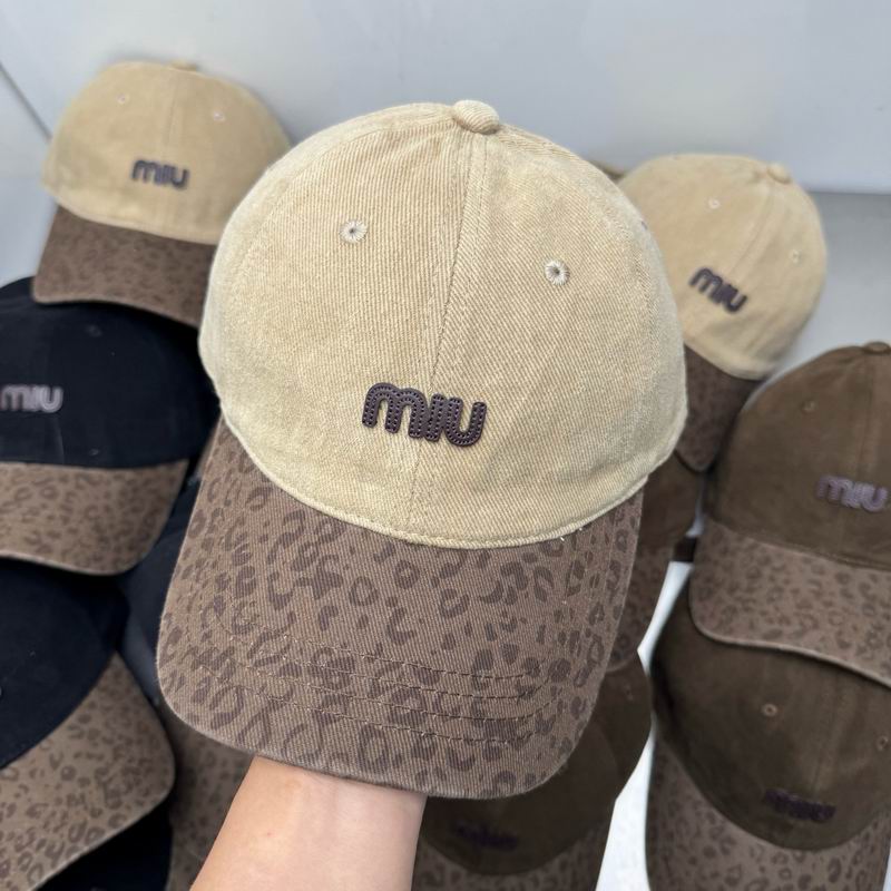 Miumiu cap dx (217)