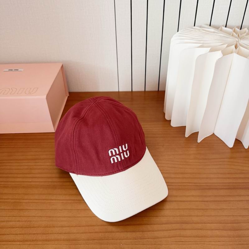 Miumiu cap dx (680)