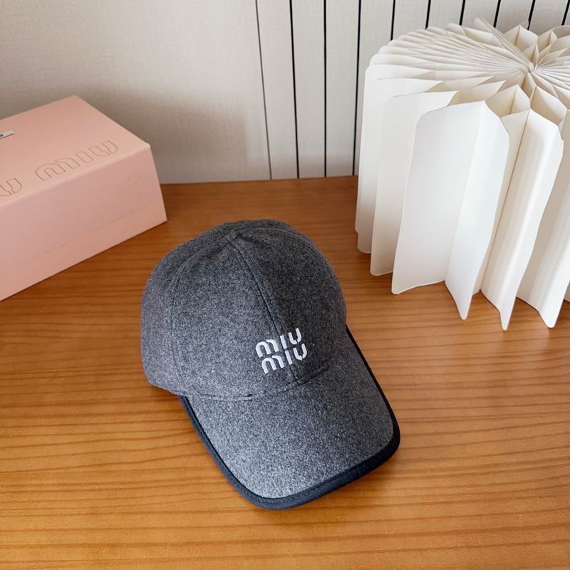 Miumiu cap dx (767)