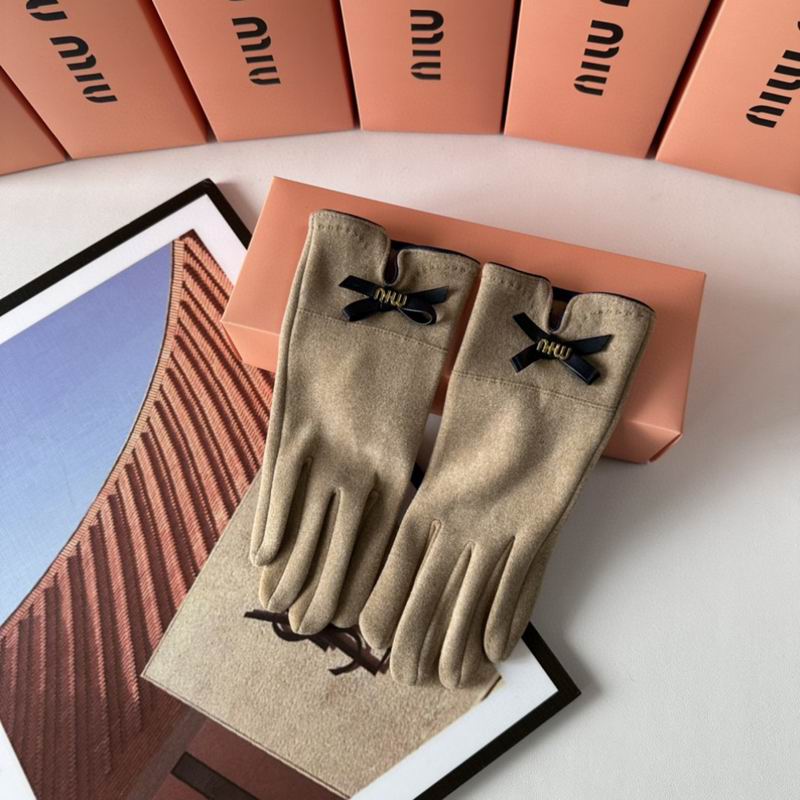 Miumiu gloves 29 (17)