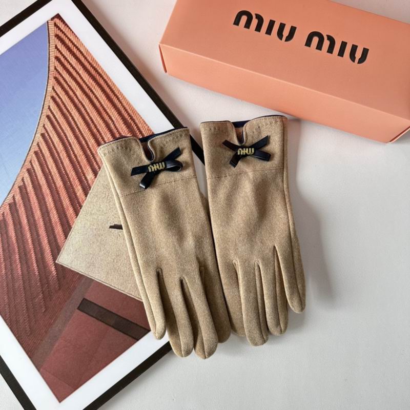 Miumiu gloves 29 (18)
