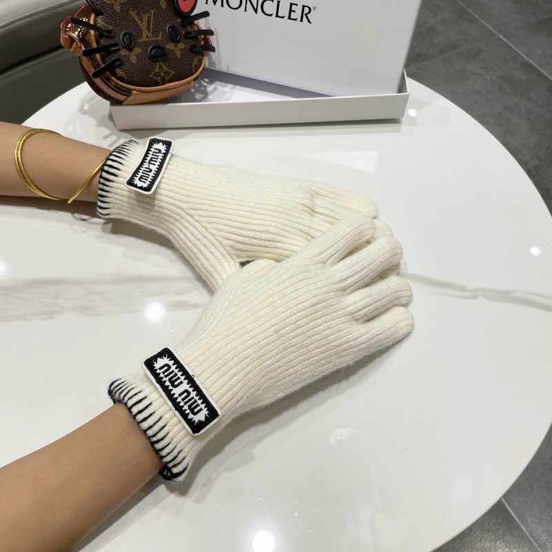 Miumiu gloves 37 (5)