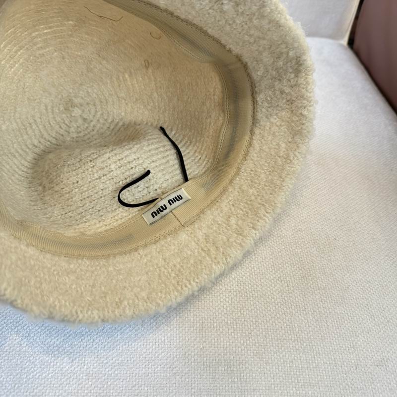 Miumiu hat (2093)