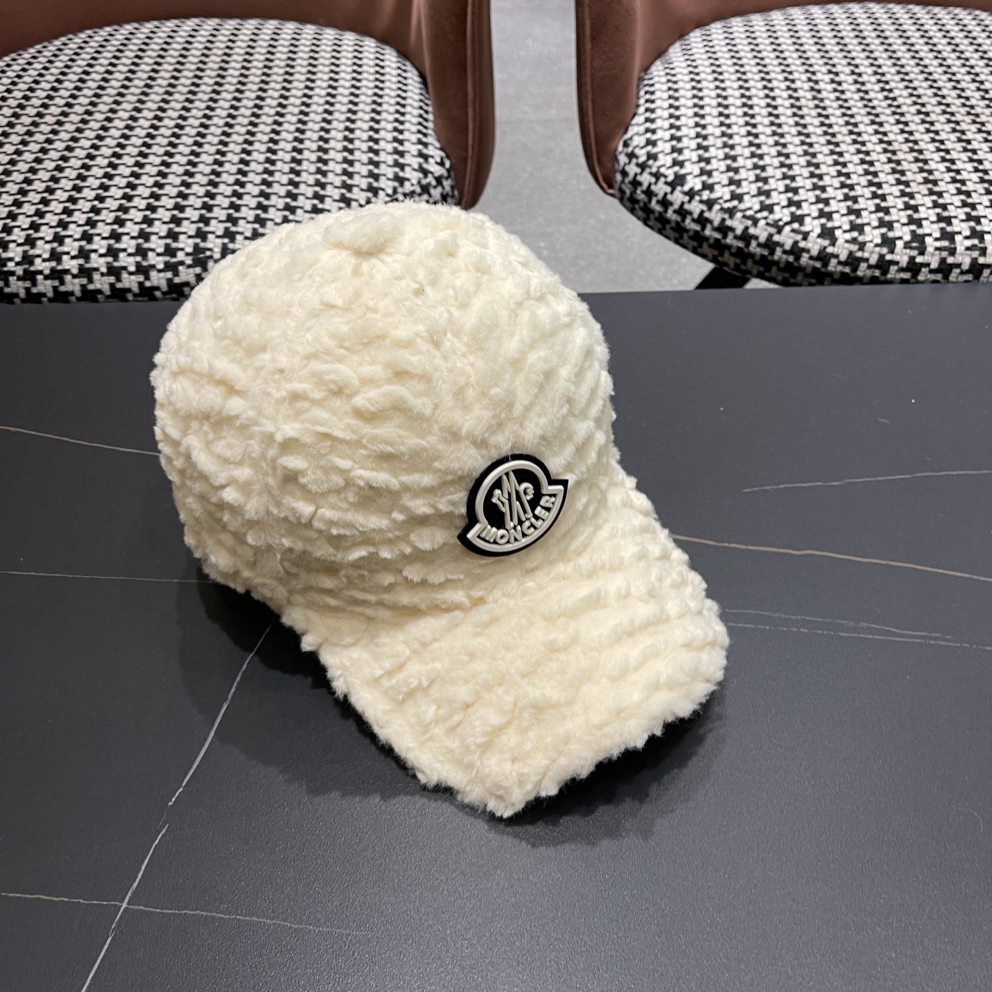 Moncler Cap (212)
