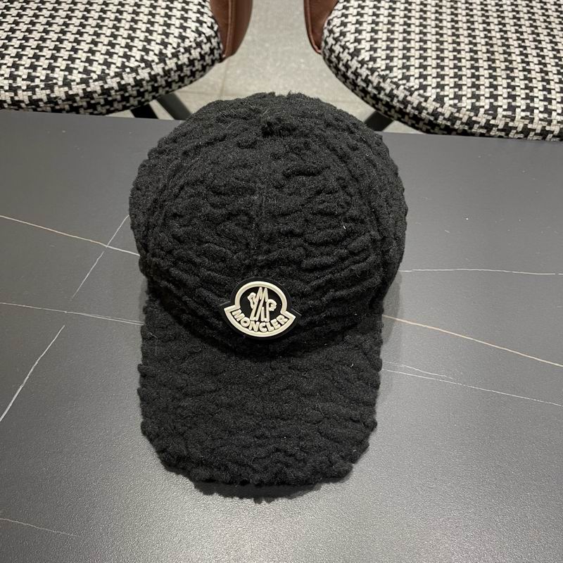 Moncler Cap (221)
