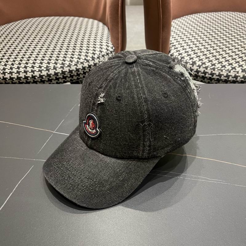 Moncler Cap (514)