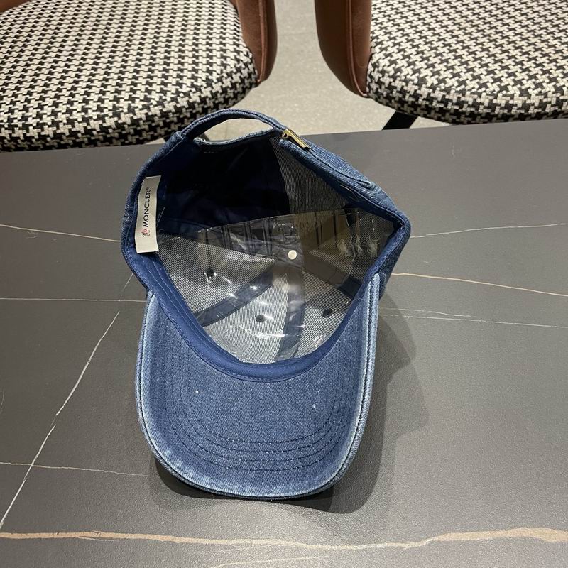 Moncler Cap (517)