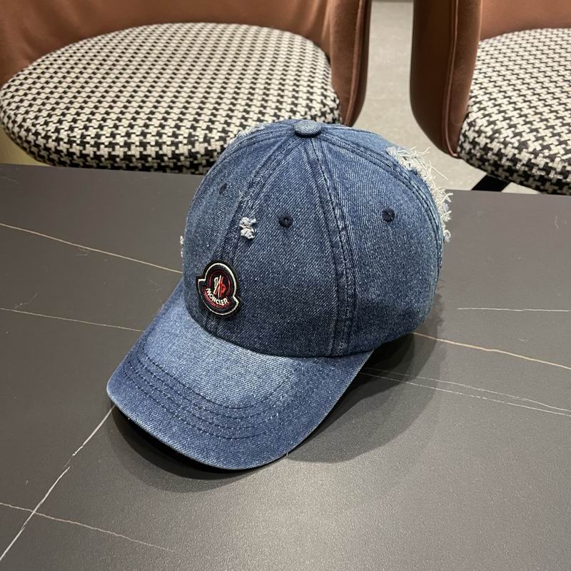 Moncler Cap (527)
