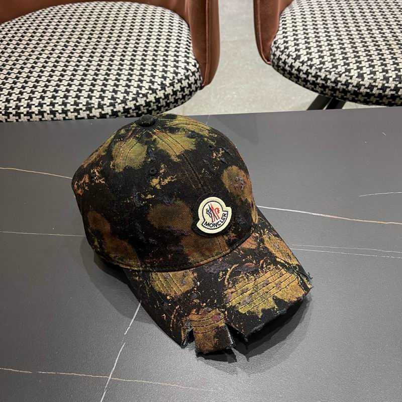 Moncler Cap (612)
