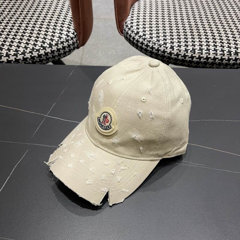 Moncler Cap (634)