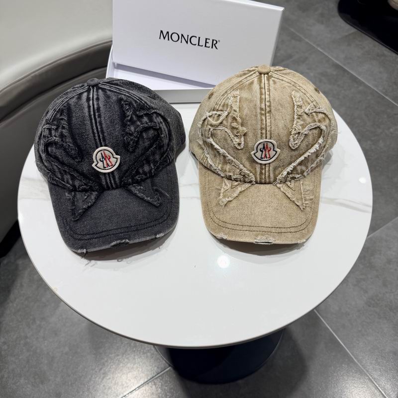 Moncler Cap (85)