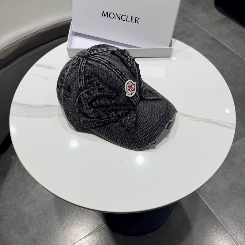 Moncler Cap (87)