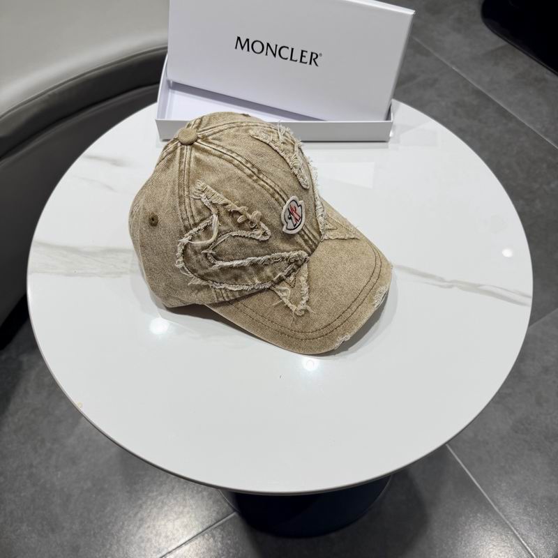 Moncler Cap (96)
