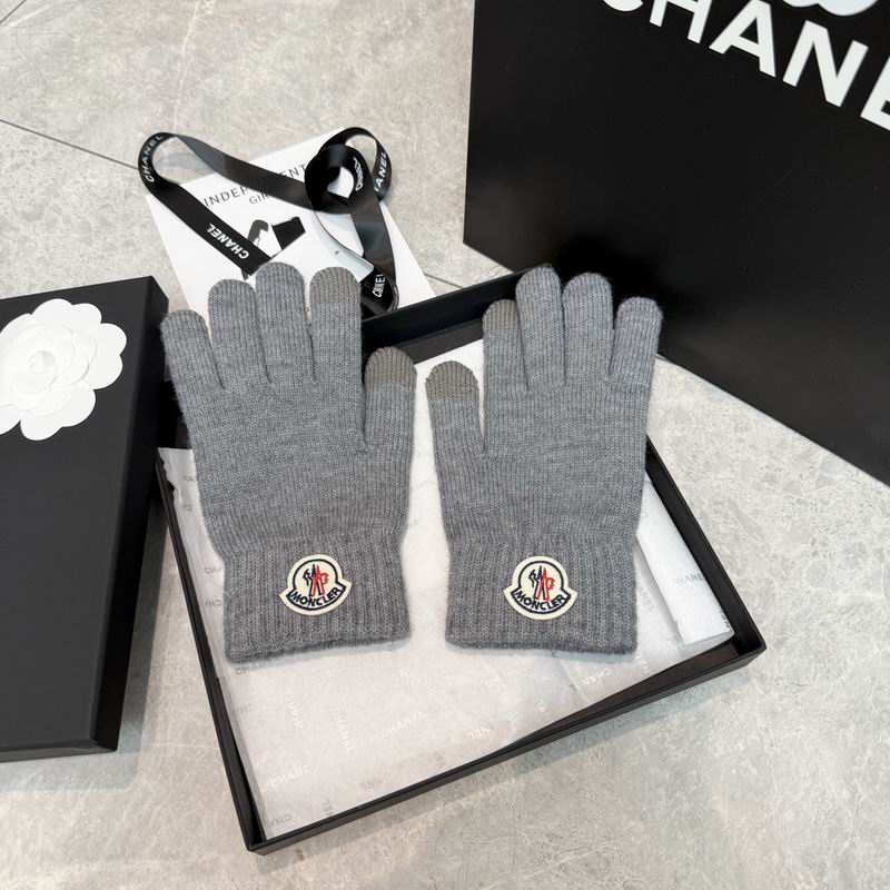 Moncler Gloves 01 (12)