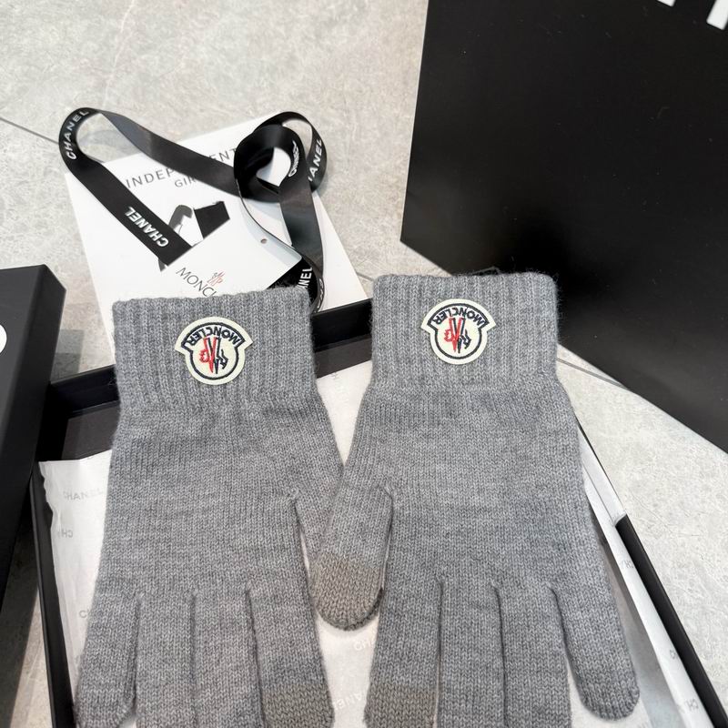 Moncler Gloves 01 (13)