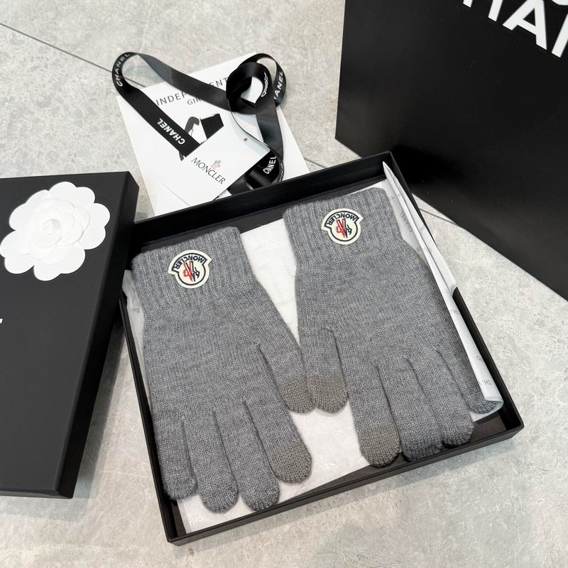 Moncler Gloves 01 (16)