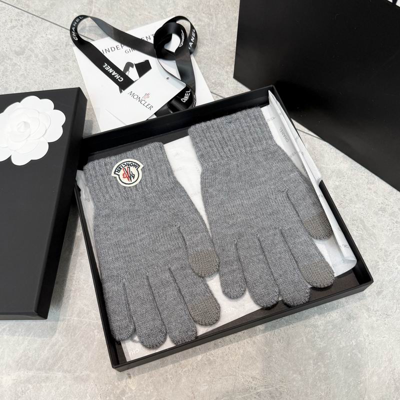 Moncler Gloves 01 (17)