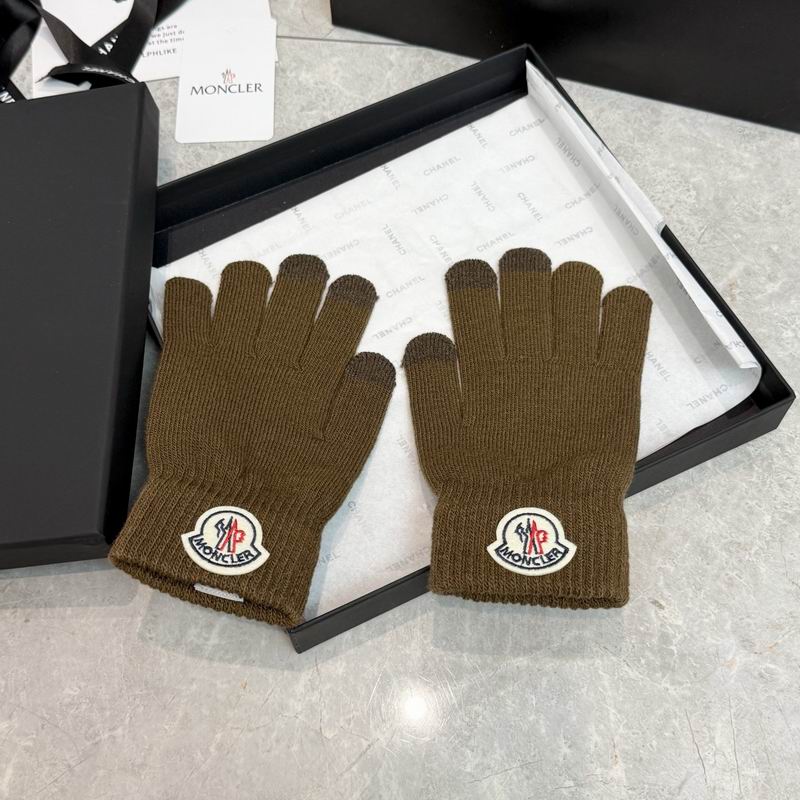 Moncler Gloves 01 (3)