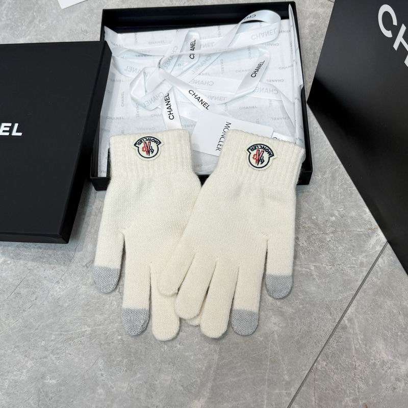 Moncler Gloves 01 (38)