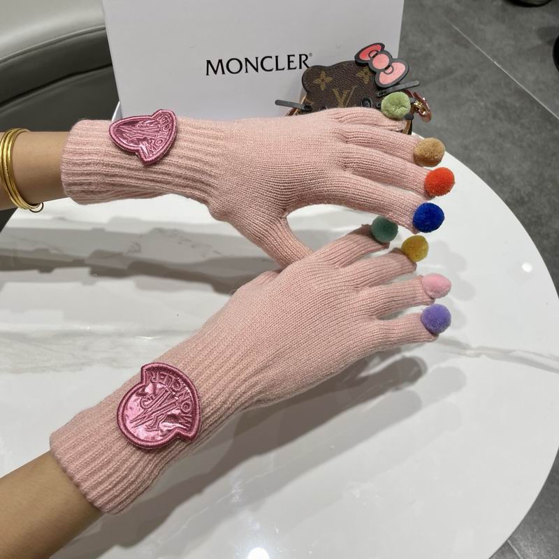 Moncler Gloves 13 (12)