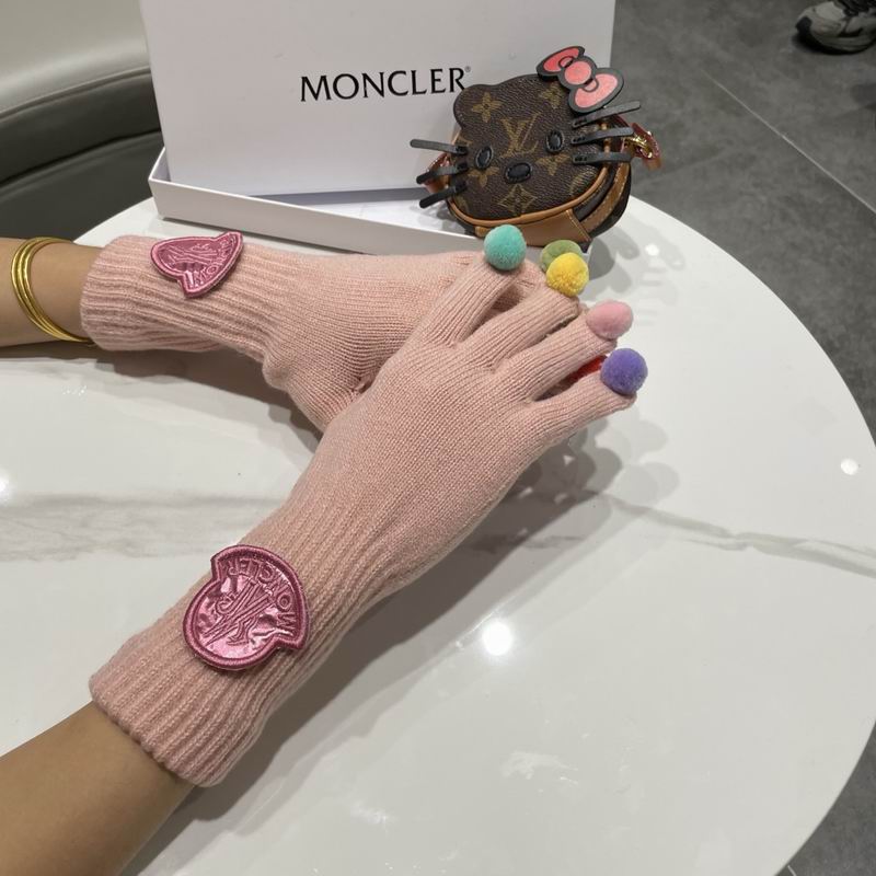 Moncler Gloves 13 (13)