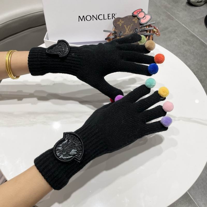 Moncler Gloves 13 (21)
