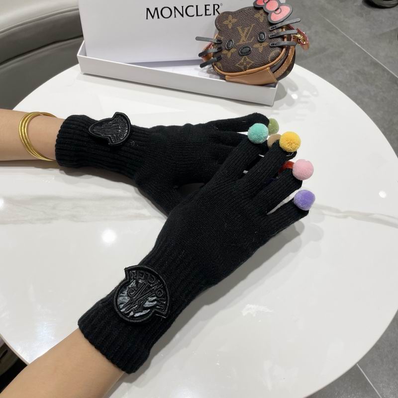 Moncler Gloves 13 (22)