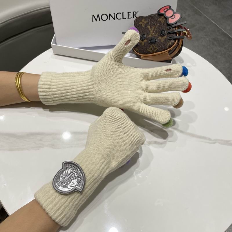 Moncler Gloves 13 (3)