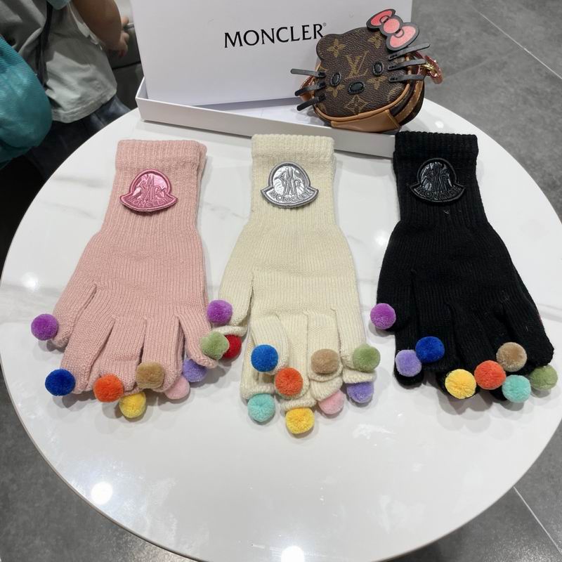 Moncler Gloves 13 (5)