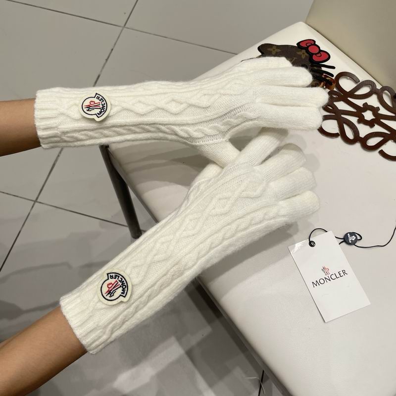 Moncler Gloves 175 (12)