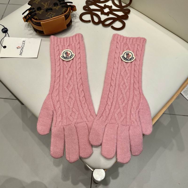 Moncler Gloves 175 (19)