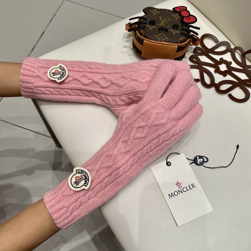 Moncler Gloves 175 (23)