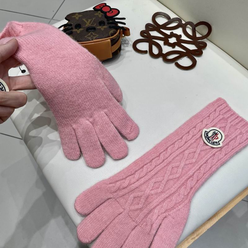 Moncler Gloves 175 (25)