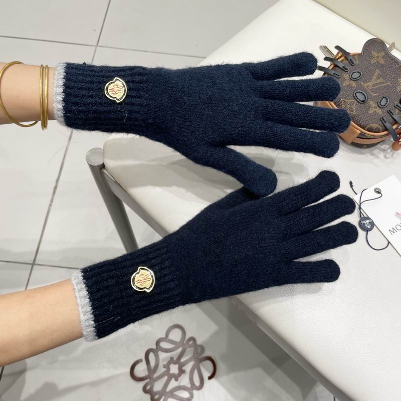 Moncler Gloves 177 (1)