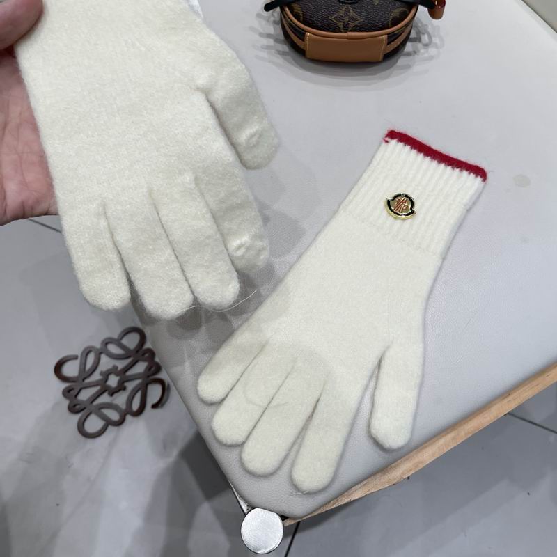 Moncler Gloves 177 (15)