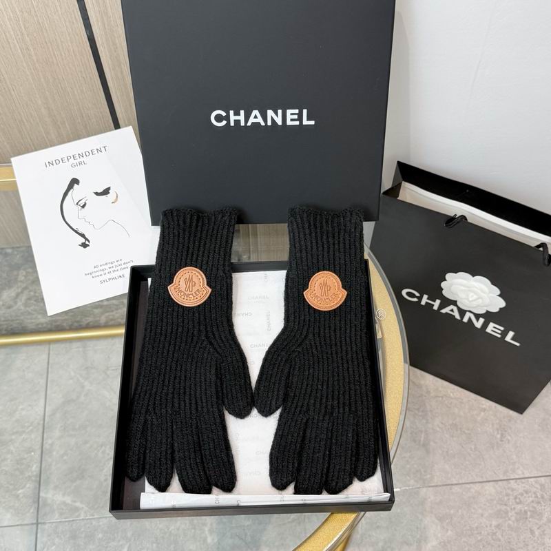 Moncler Gloves 20 (18)