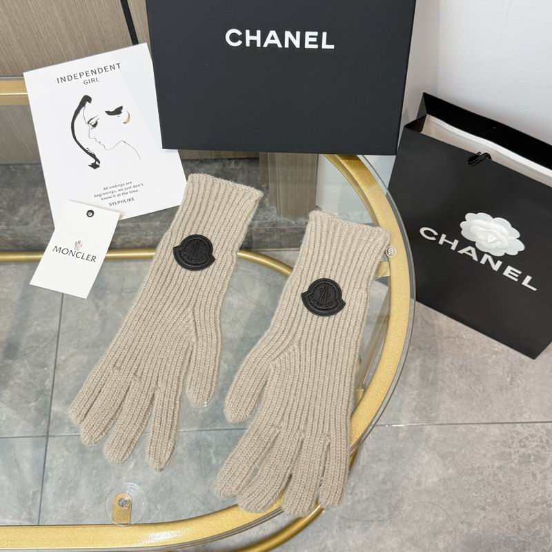 Moncler Gloves 20 (22)
