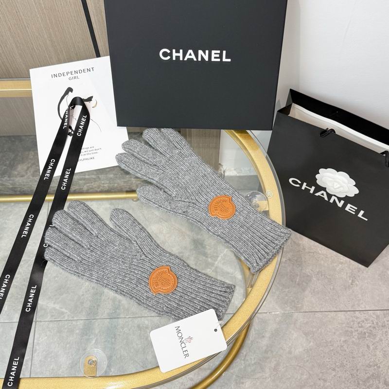 Moncler Gloves 20 (3)