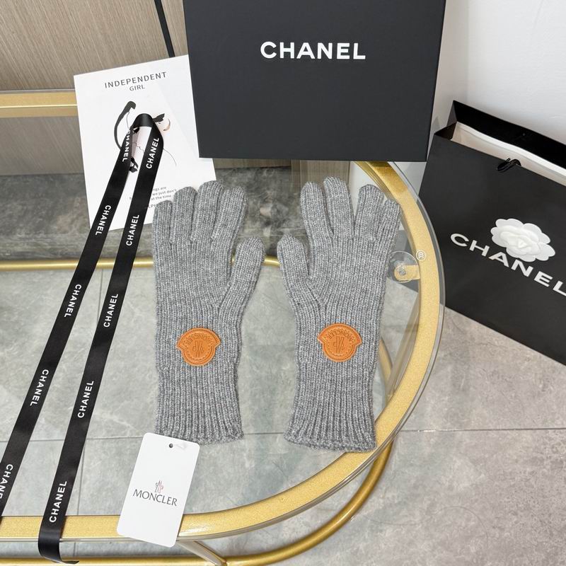 Moncler Gloves 20 (4)