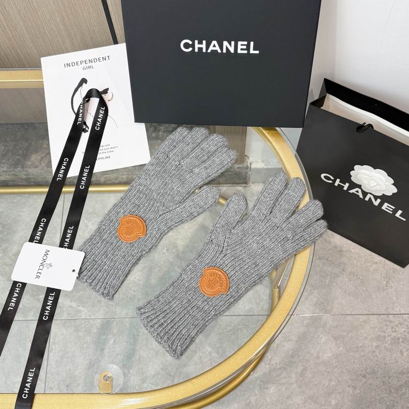 Moncler Gloves 20 (5)