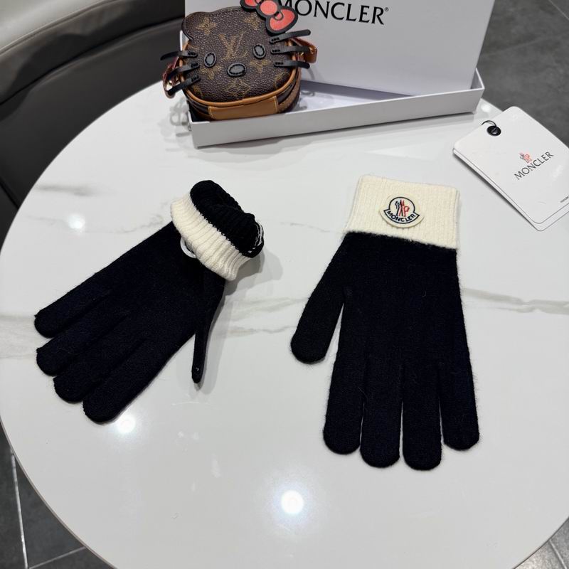Moncler Gloves 56 (5)