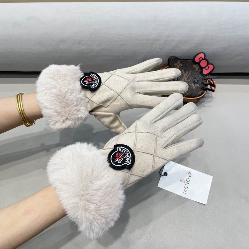 Moncler Gloves 60 (21)