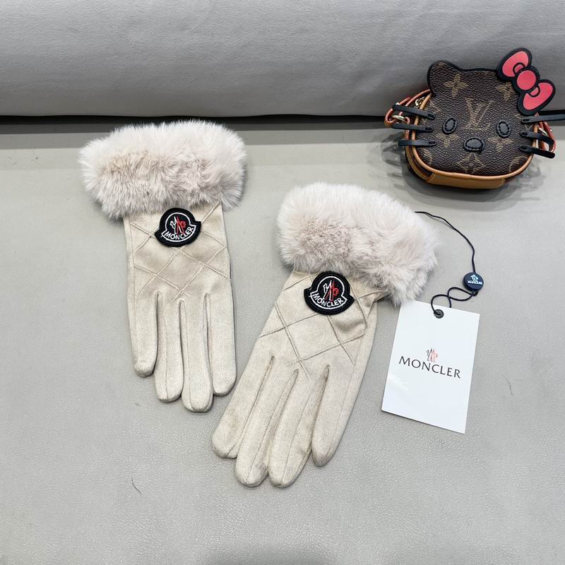 Moncler Gloves 60 (29)